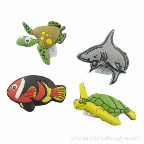 Cute and beautiful cartoon paper clips